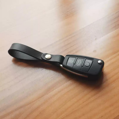 Handmade Vegetable-Tanned Top Grain Leather Keychain