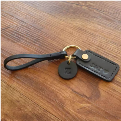Custom Handmade Vegetable-Tanned Leather Keychain with Free Lettering